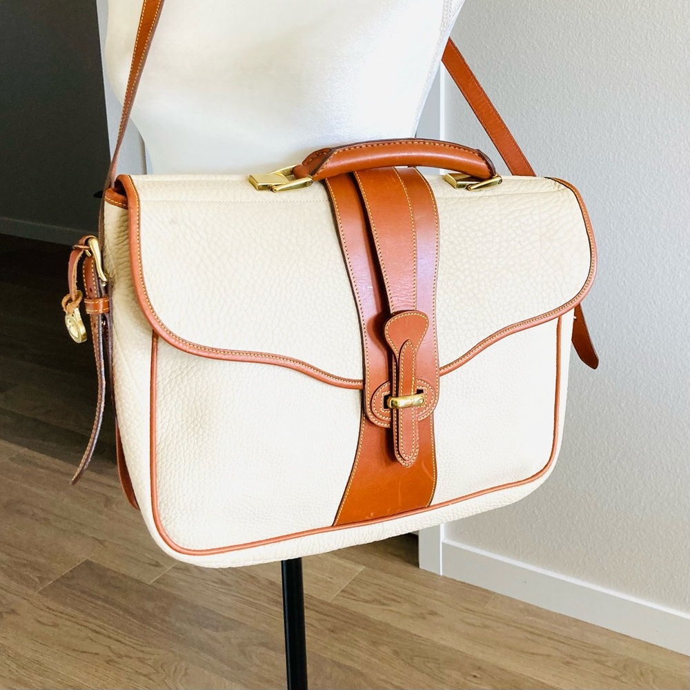 RARE Dooney and Bourke Messanger Bag Shoulder Leather Purse Large